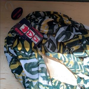 Brand New Foco Packer Infinity Scarf!